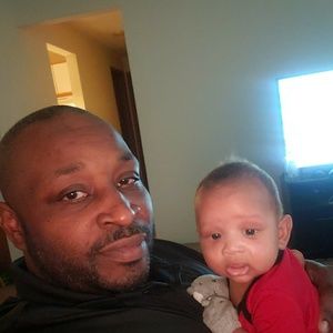 Meet your Posher, Troy